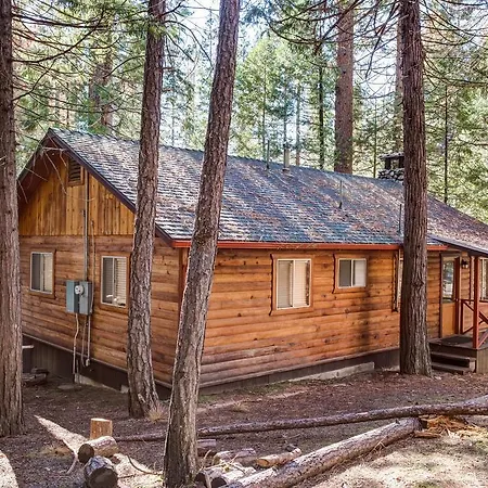 70 Simmons Den Villa Wawona Exterior photo